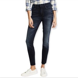 MOTHER Denim HW Looker Dark Wash Slim Frayed Hem - US 25